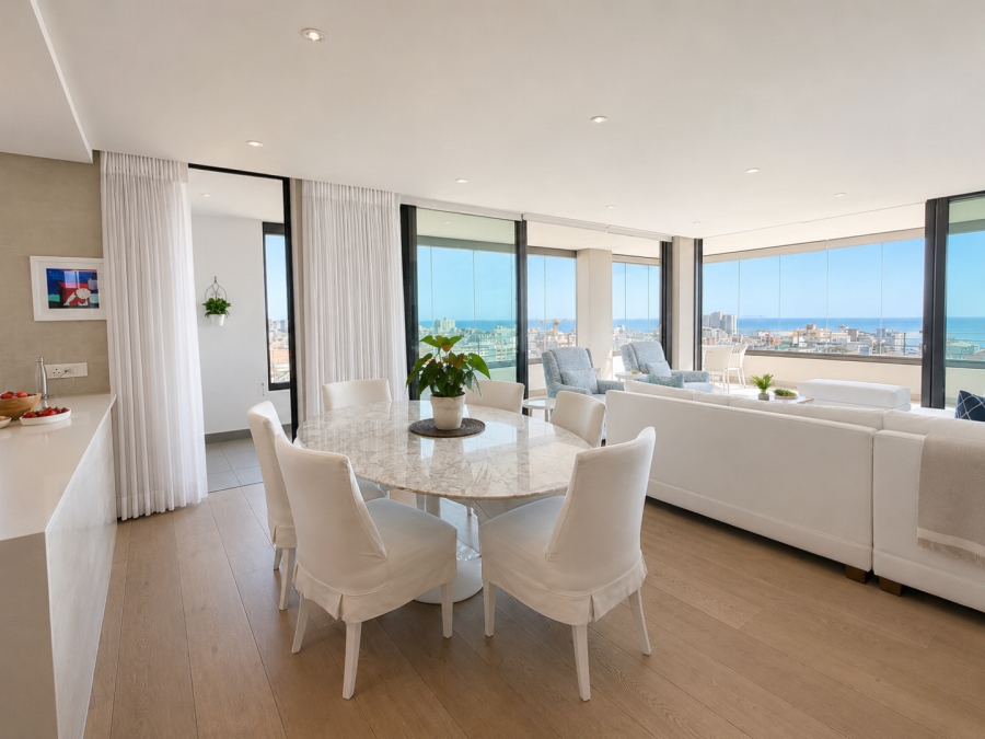 2 Bedroom Property for Sale in Sea Point Western Cape